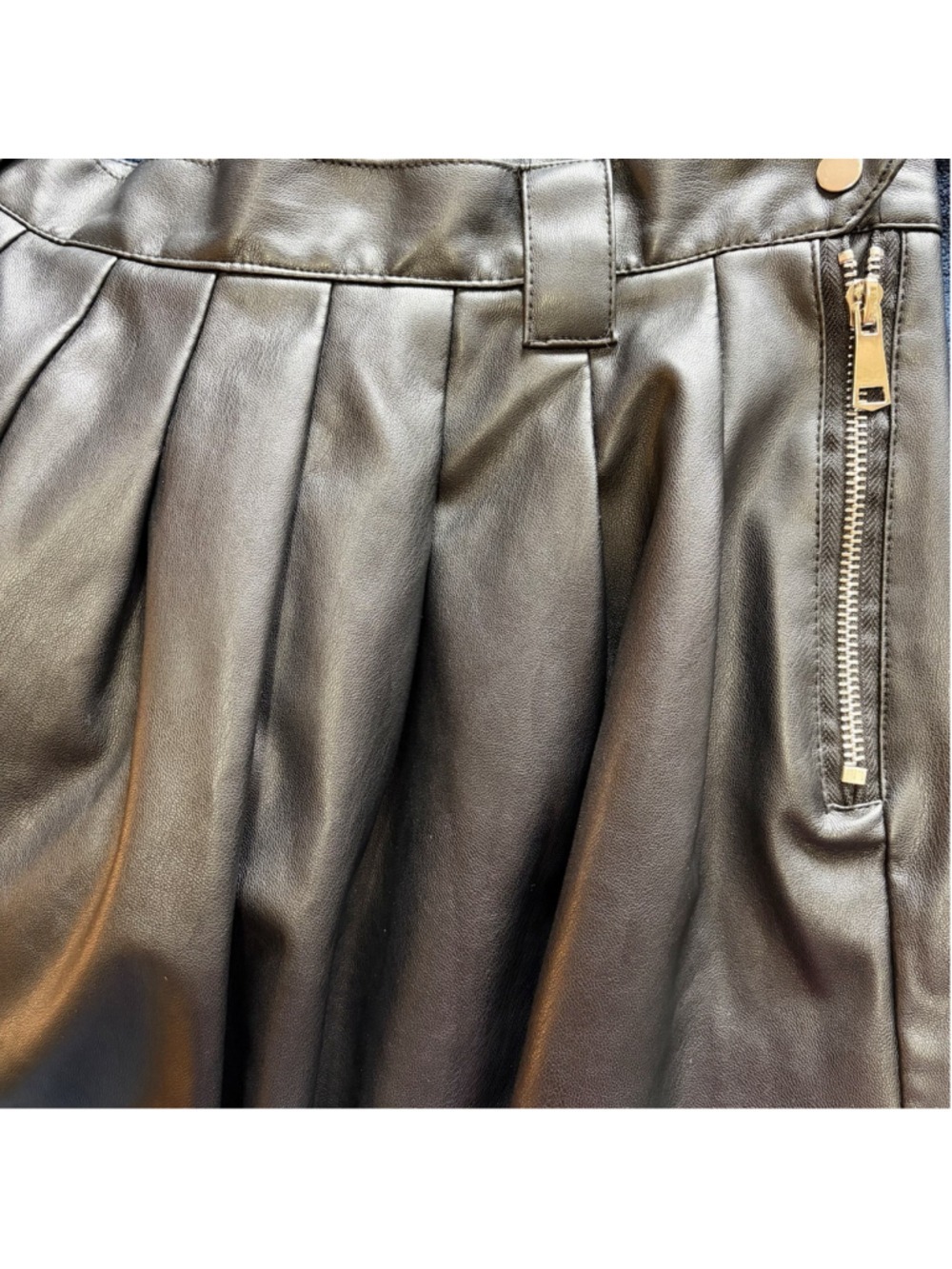 Streetwear Society Faux Leather Pleated Mini Skirt - Medium - Picture 6 of 7